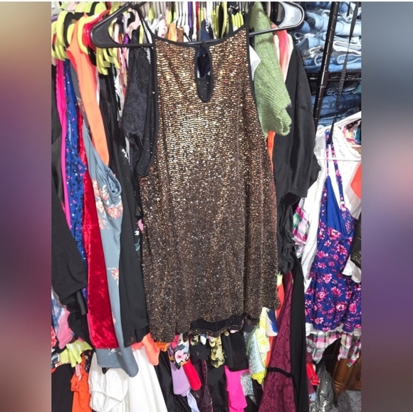 Torrid 1x Sequin High Neck Tank - Picture 5 of 5